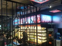 -佰人王串串香火锅(洋珠巷店)