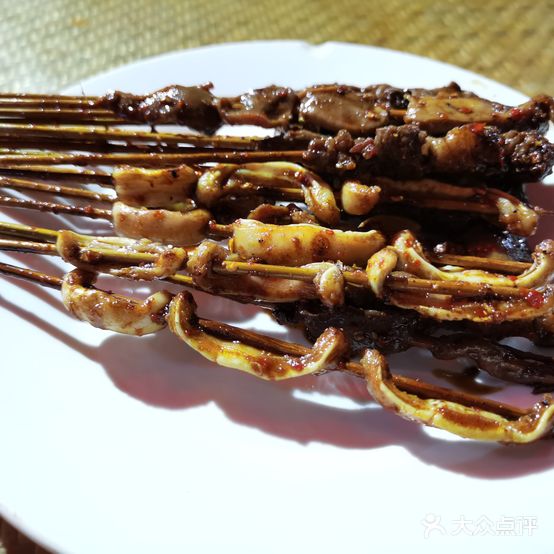 兴云老街小串串烧烤(总店)