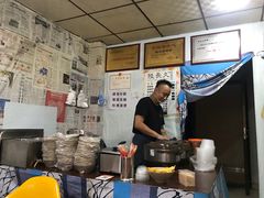 -陆长玖古法猪脚饭(玄风桥店)