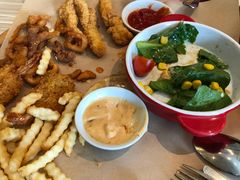 -必胜客(东大桥店)