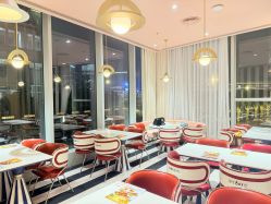 -奈尔宝·儿童乐园·亲子餐厅(前滩店)