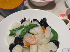 -汤城小厨•粤菜•靓汤(西直门凯德MALL店)