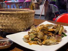 -蚝堡海鲜·威海菜·海肠捞饭·烧烤·亚洲吃蚝公司(幸福门店)