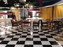 -H次元沉浸剧情密室(街道口店)