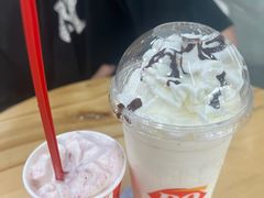 -DQ·蛋糕·冰淇淋(川沙东海岸店)