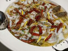 -江渔儿酸菜鱼(港湾1号店)