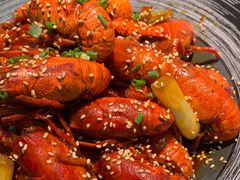 -肥肥虾庄·金牌油焖大虾(沙湖店)