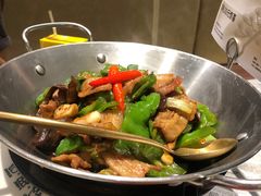 -渔语鱼新川菜Bistro(万象天地店)