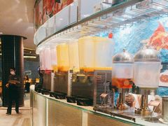 -宝利来国际大酒店-凤凰阁旋转餐厅