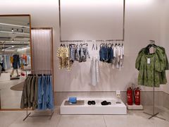 -ZARA(大上海时代广场店)