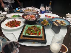 -江上荟·创意中国菜(绿地缤纷城店)