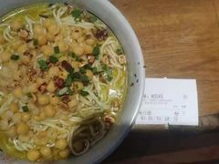 -呼啦面馆·头牌豌杂面(爱琴海店)