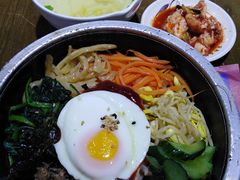 -百年石锅饭(阿里郎美食街店)
