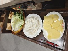 -味逍遥牛肉火锅(万江旗舰店)