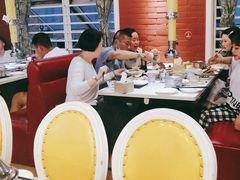 -爱客得牛排海鲜烤肉·火锅自助(春熙路黑金好店)