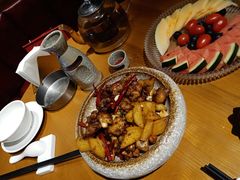 -隔壁老王·家常云南菜(花巷店)