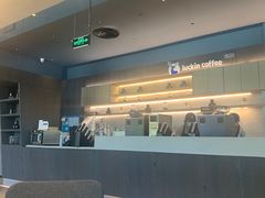 -瑞幸咖啡(宝华国际广场店)