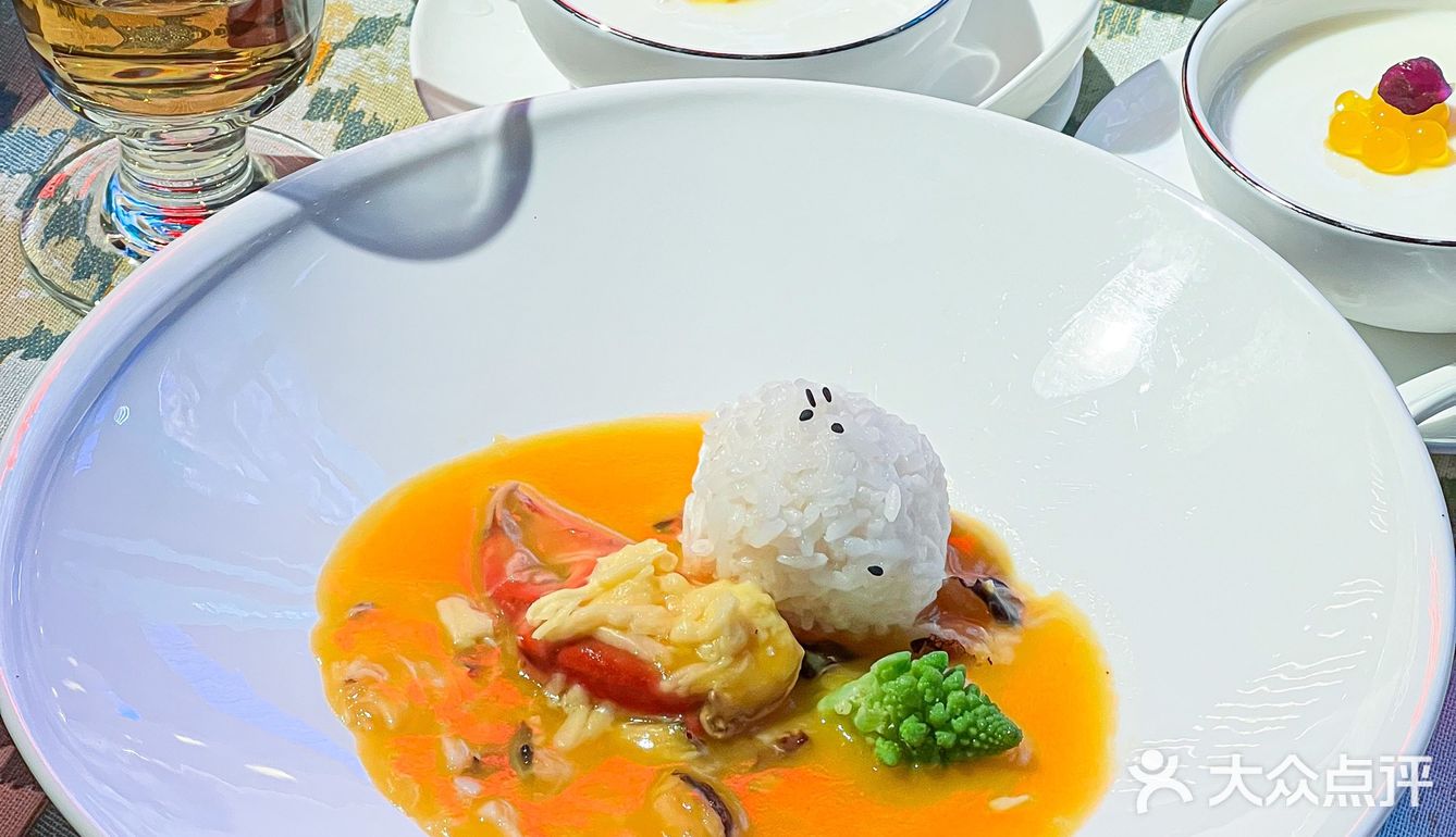 秋日夜幕下的浪漫，赏绚丽光影品三门🦀️蟹膏