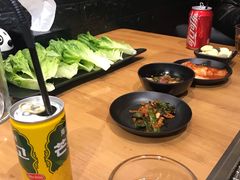 -肉甲韩国木炭烤肉(新壹街1店)