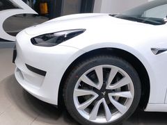 -TESLA 特斯拉(上海太古汇体验店)