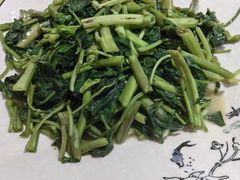 蒜泥空心菜-洪福饭店·十八年老店
