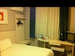 -锦江之星(武汉黄鹤楼复兴路地铁站店)