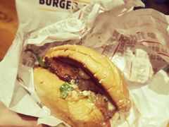 -The Habit Burger Grill 哈比特汉堡(爱琴海店)