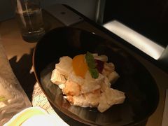 -穹六人间 people 6(岳阳路店)