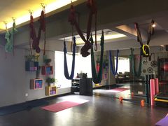 -舞佳舞空中瑜伽馆