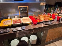 -广州万富希尔顿酒店·感趣自助餐厅·金秋蟹宴生蚝海鲜刺身烧烤