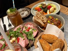 -Apollo·西班牙小酒馆(安福路店)