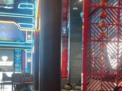 -屋有岛沉浸游戏旗舰店(中山公园店)
