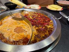 -沸炉重庆老火锅(军事博物馆店)