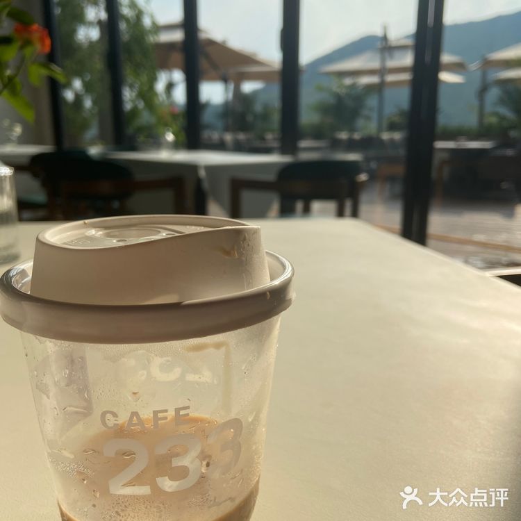 可以眺望山谷水库的咖啡厅⛰️