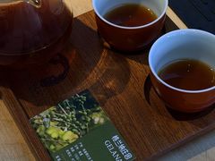 -YEEGIN COFFEE也径咖啡