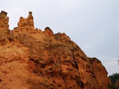 -彩色沙林风景区