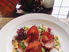 牛肉沙拉-YUE·6·西式融合餐厅(外滩六号店)