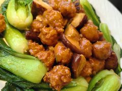 -红东阁东北菜烤肉酒馆(CROSS万象汇店)