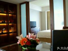 -汕尾巴黎半岛酒店