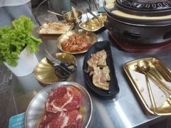 -胡悦里韩式烤肉(芝罘万达广场店)