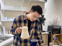 -YECLIP COFFEE黄色回形针咖啡