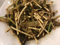 -泉味道贵州厨房(三里河店)