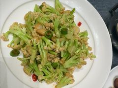 -凤凰园烤鸭店·唐山菜·传承花椒肉(老唐丰路店)
