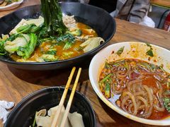 -万记麻辣烫国展总店