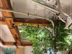 -蜜桃餐厅·伴山(湖滨商业街店)
