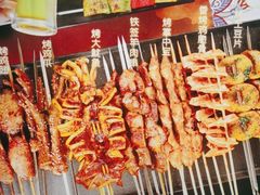 -西部马华清真兰州牛肉面·烧烤夜市(三里河店)