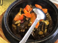 -红泥美食坊(良安路店)