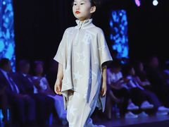 -翎秀服装模特