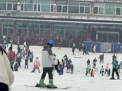 -济南卧虎山滑雪场