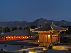 -敦煌山庄摘星阁